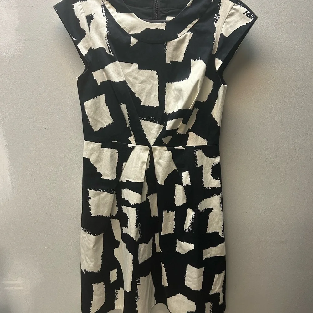 Kate Spade “Jane” Black and Cream Midi Dress